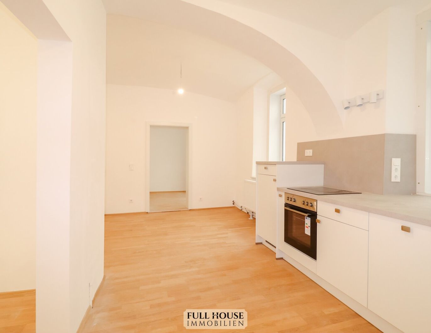 Hochwertig sanierte Wohnung am Hauptplatz