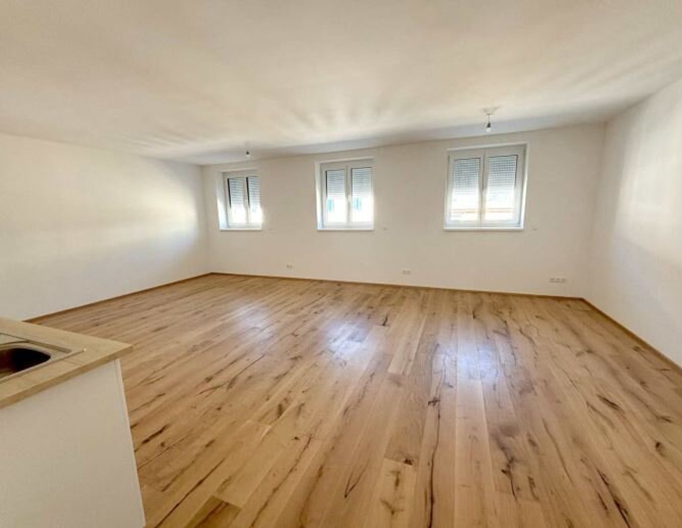 Moderne 2-Zimmer-Wohnung - Erstbezug, Fußbodenheizung, U-Bahn-Nähe!