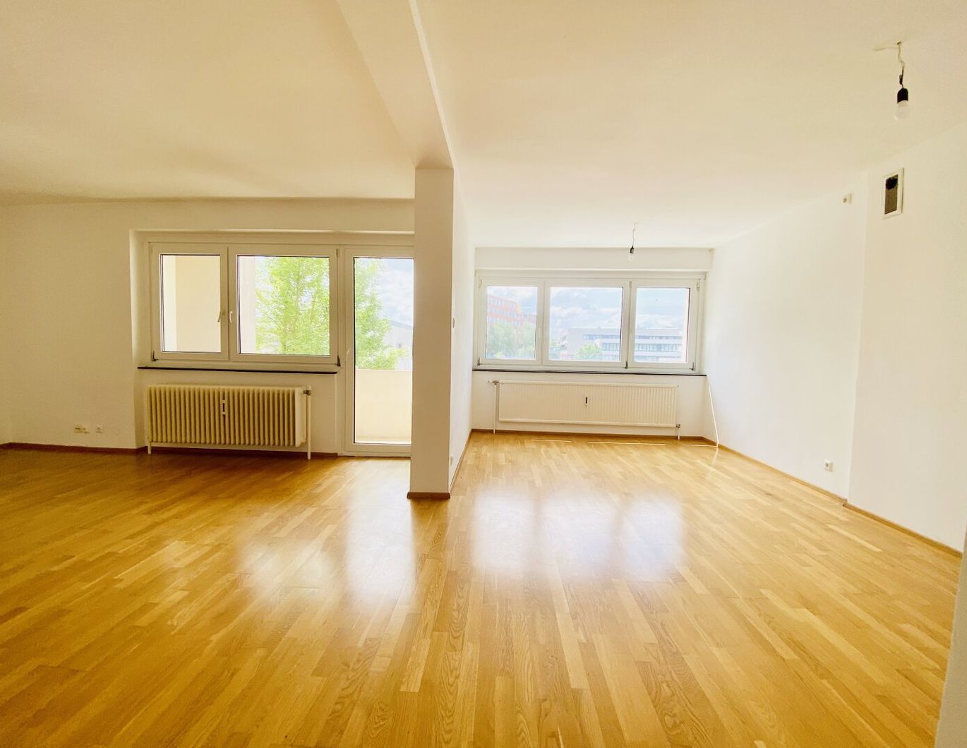 PROVISIONSFREI! HELLE 3-ZIMMER WOHNUNG MIT LOGGIA IM SÜDEN VON ST. PÖLTEN!