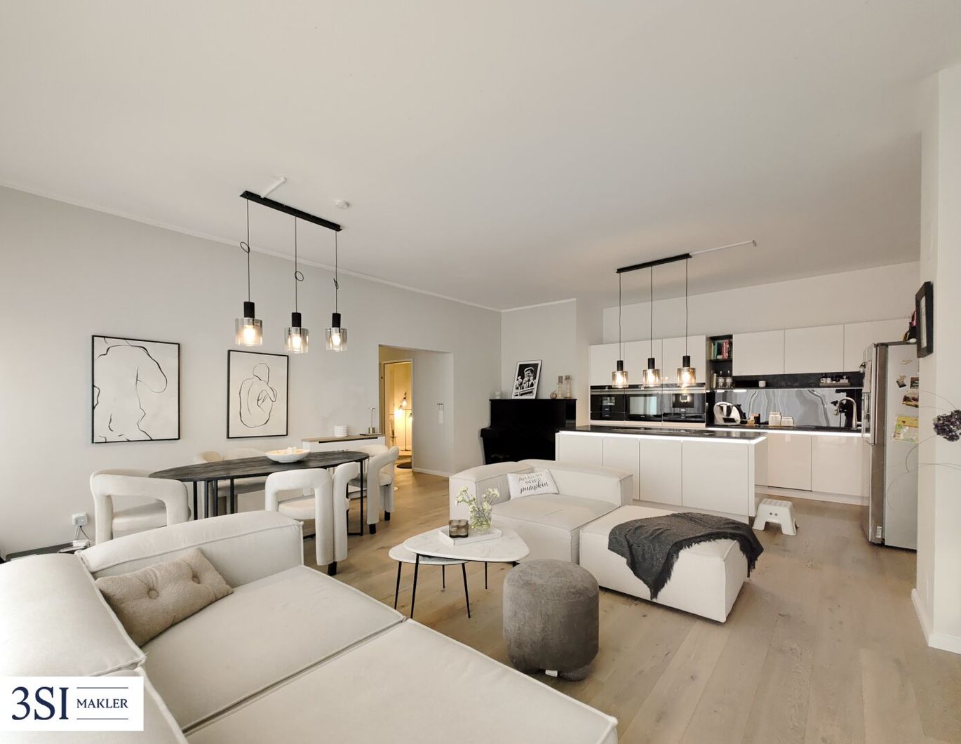 Geräumige Familienwohnung mit Sonnenterrasse und Weitblick im Citygate!