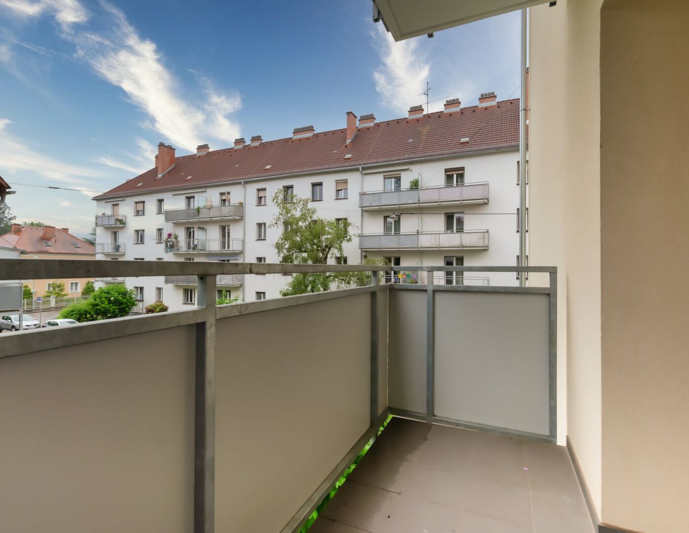 3-ZIMMER-WOHNUNG MIT BALKON