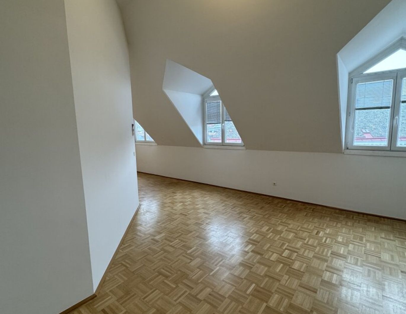 Drei Fenster. Ein Lichtgefühl.