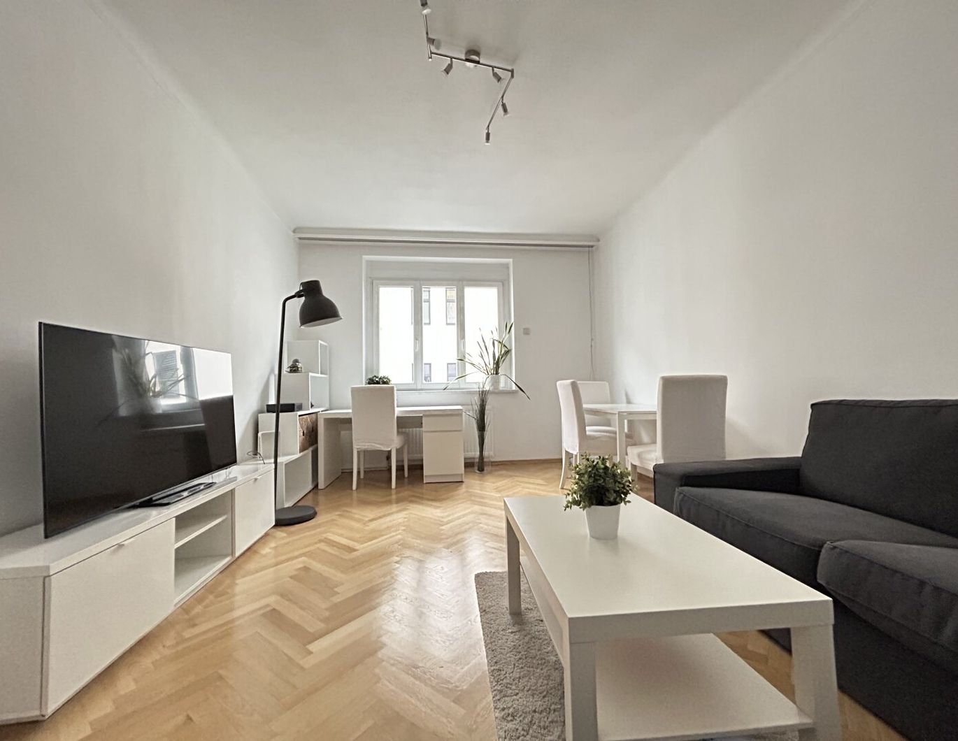 2-Zimmer im 9. Bezirk beim Sobieskiplatz