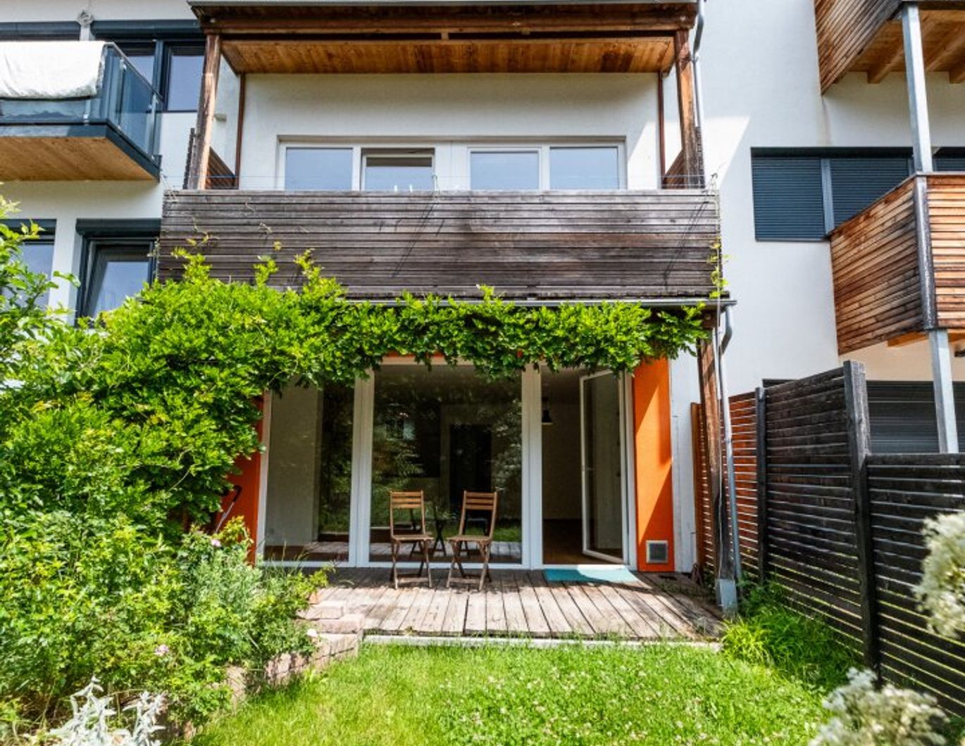 Charmantes Reihenhaus in Igls: 4 Zimmer, Garten, Terrasse und Balkon - sofort beziehbar !