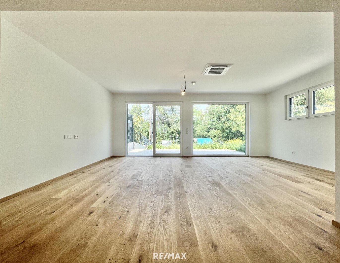 Einfamilienhaus mit Dachterrasse am oberen Mühlwasser | Erstbezug