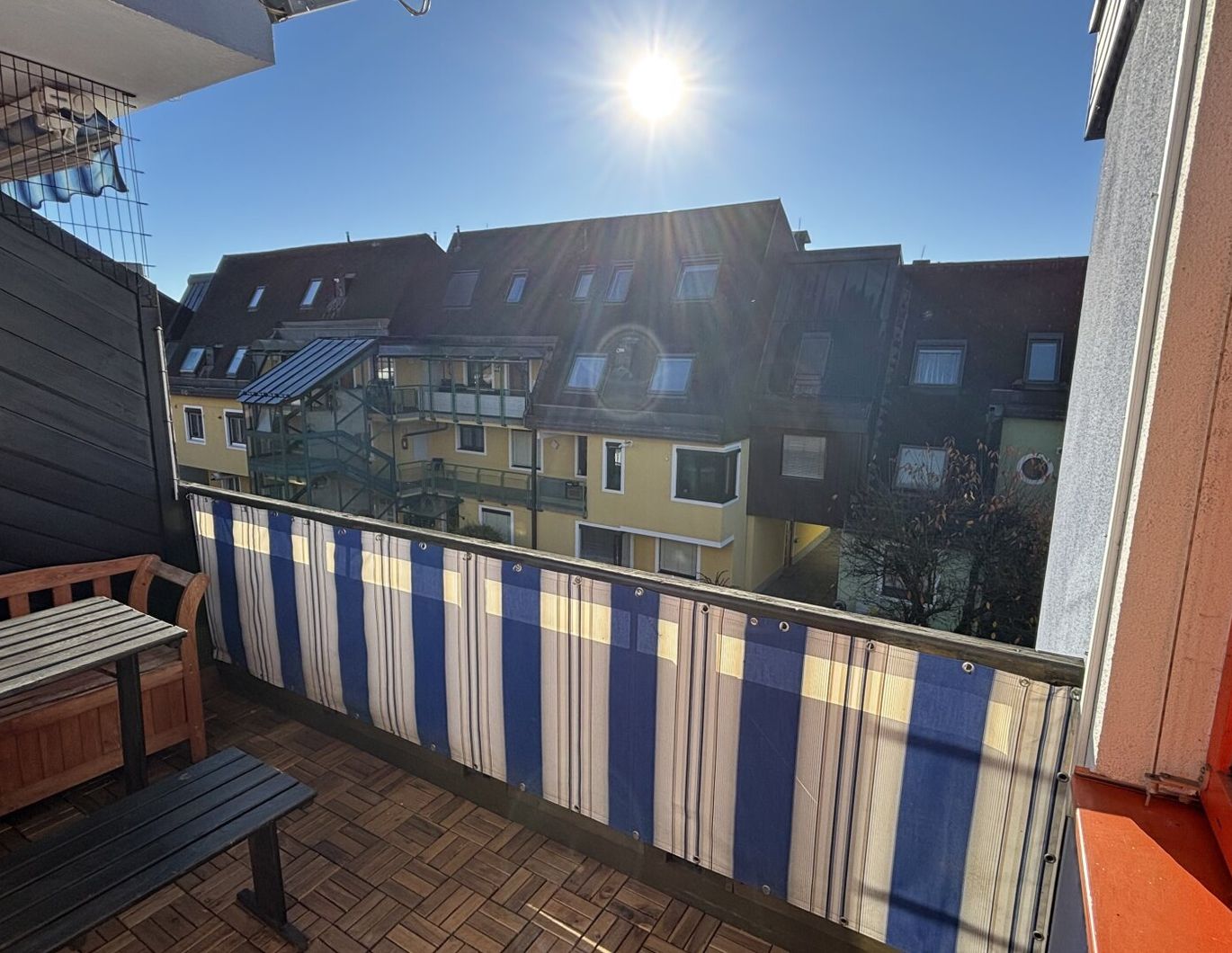 Familienhit mit Balkon & Tiefgaragenplatz
