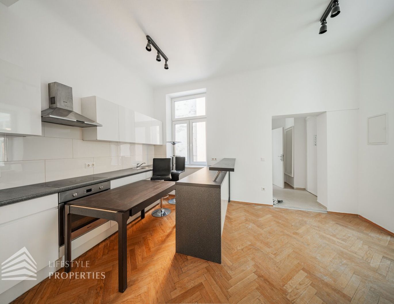 Helle 2-Zimmer Wohnung, Nähe Spittelberg!