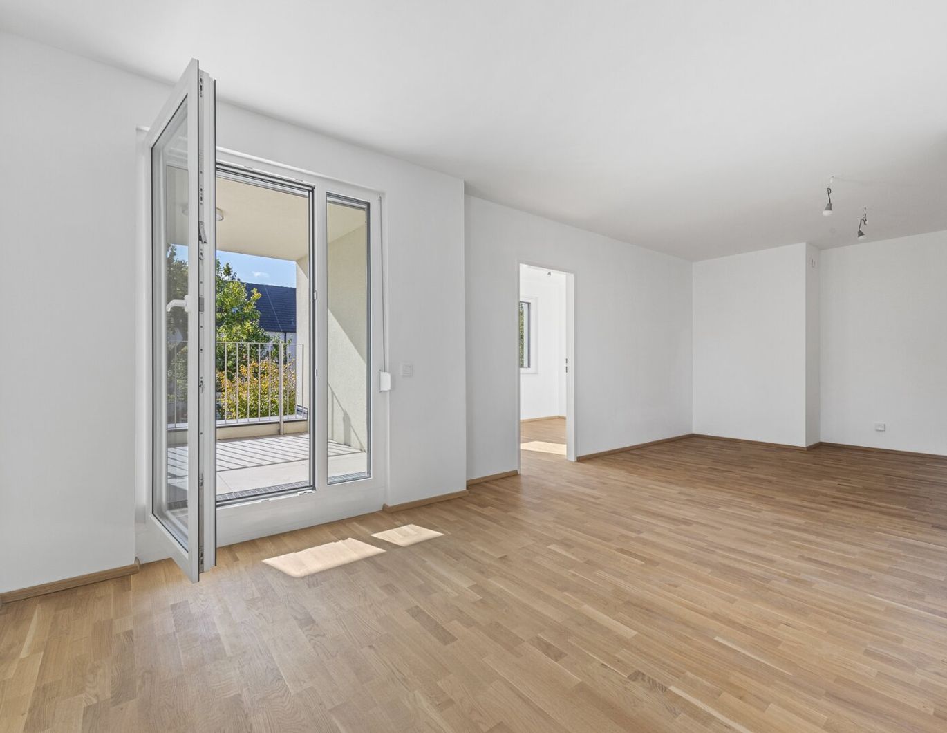 Familienfreundliche 4-Zimmer Wohnung mit Balkon an der Lobau!