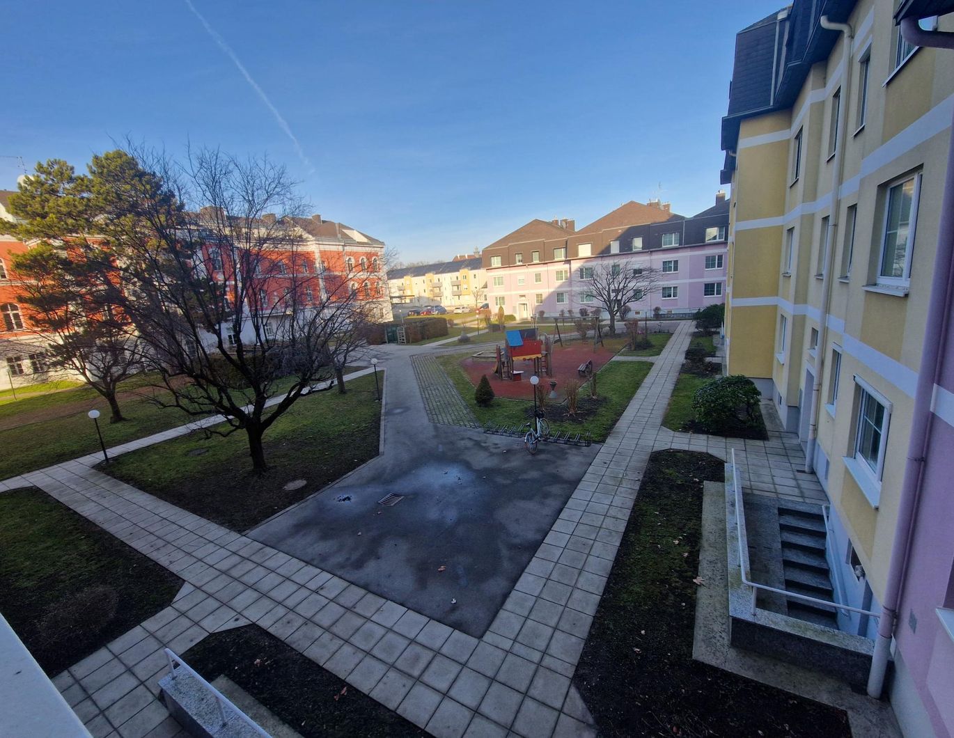 BESTES PREIS-LEISTUNGSVERHÄLTNIS IN RUHELAGE INKL. TIEFGARAGENPARKPLATZ IN ZENTRUMSNÄHE