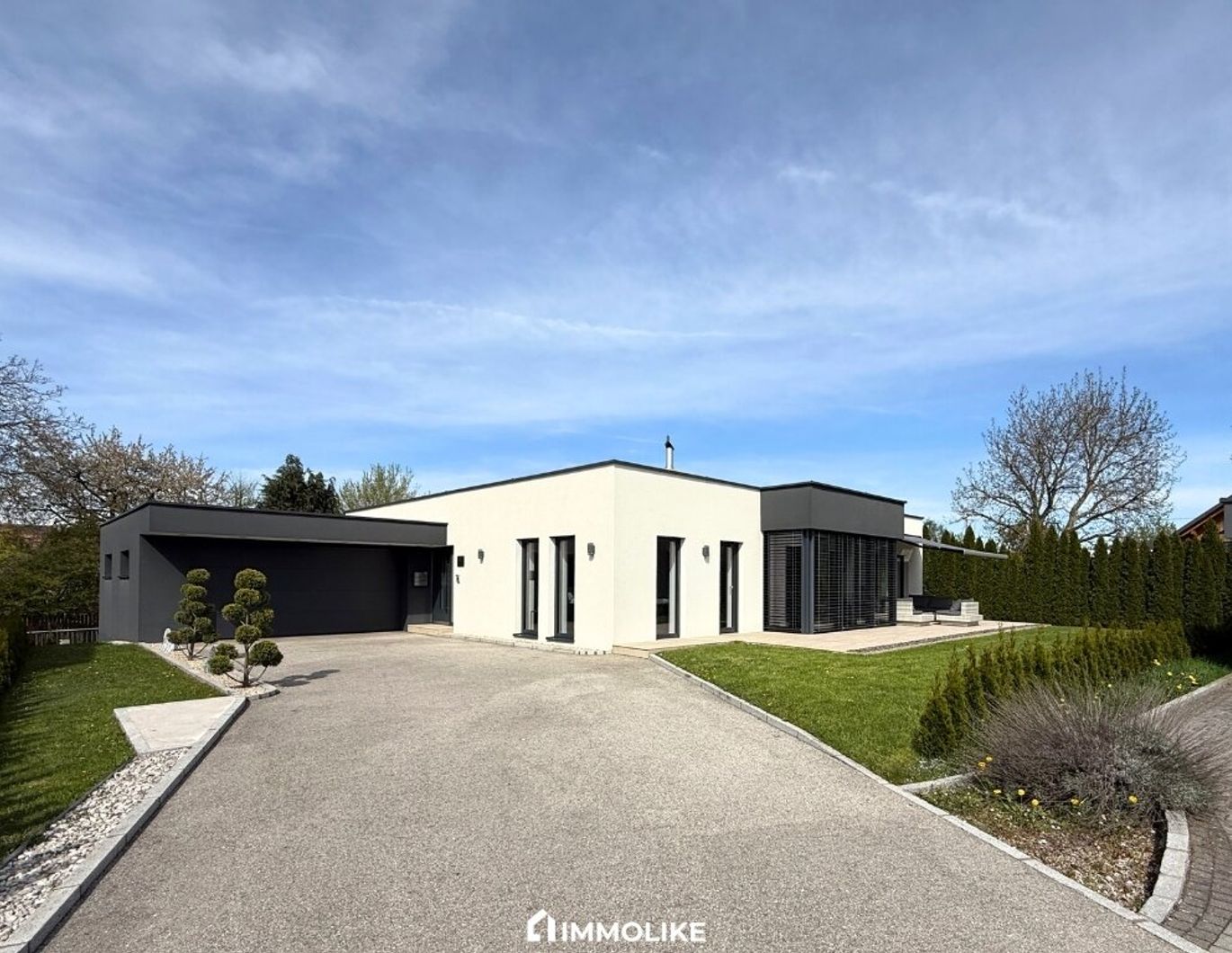 Beeindruckend. Stilvoll. Hochwertig. (R e s e r v i e r t) - Ihr neues Traumhaus in Laakirchen!