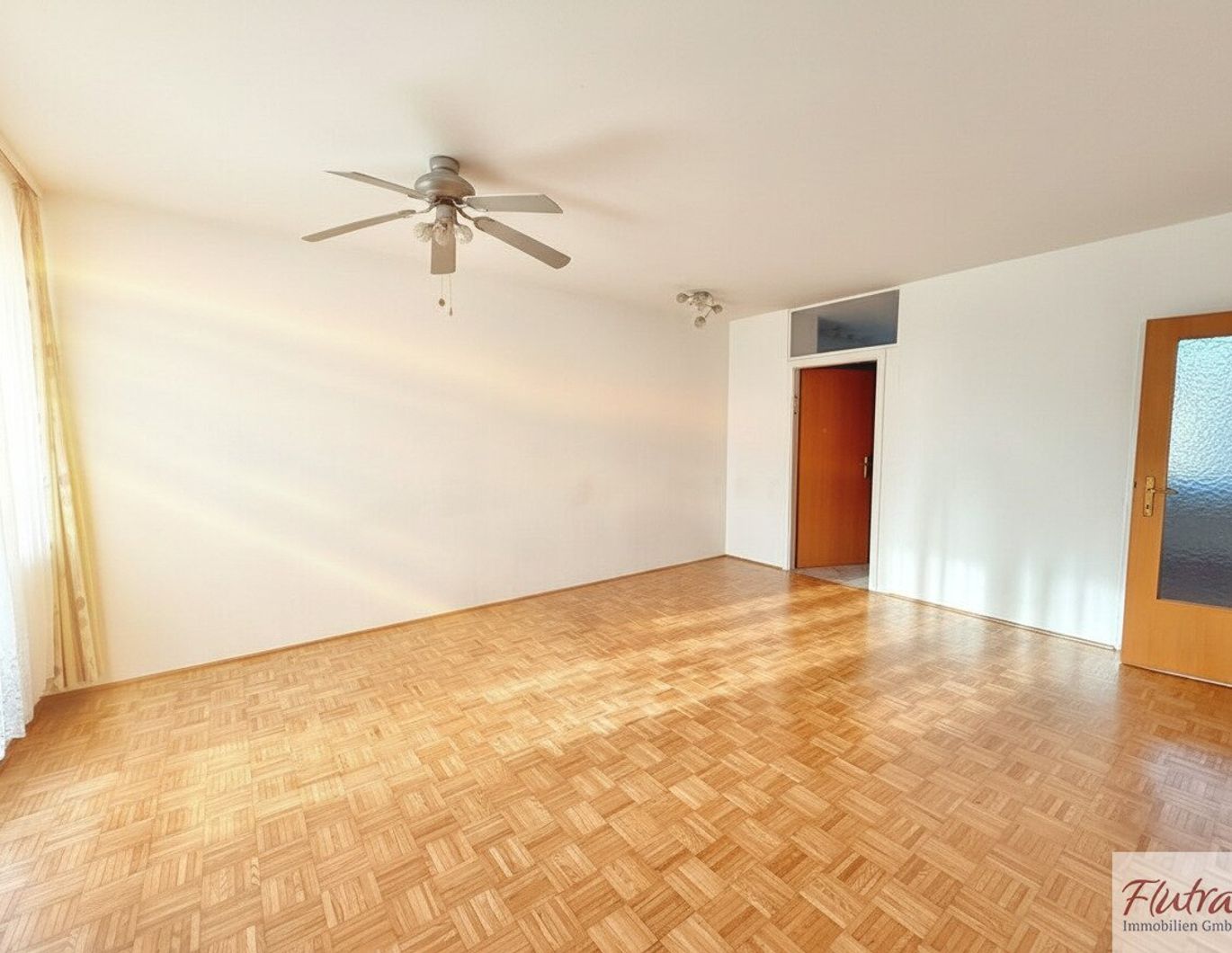 Moderne 4-Zimmer-Wohnung im Herzen von Wels mit Loggia und Tiefgarage