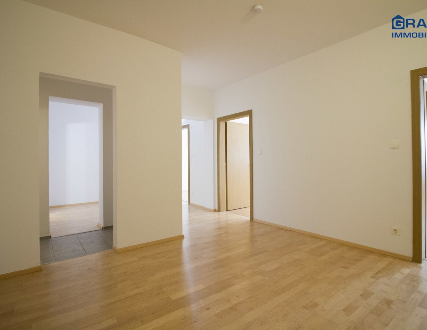 Schwaz: Geräumige 3 Zi. Wohnung im Stadtzentrum