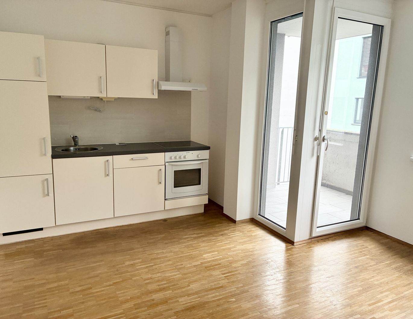 2-Zimmer-Wohnung mit Balkon in 8020 zu mieten!