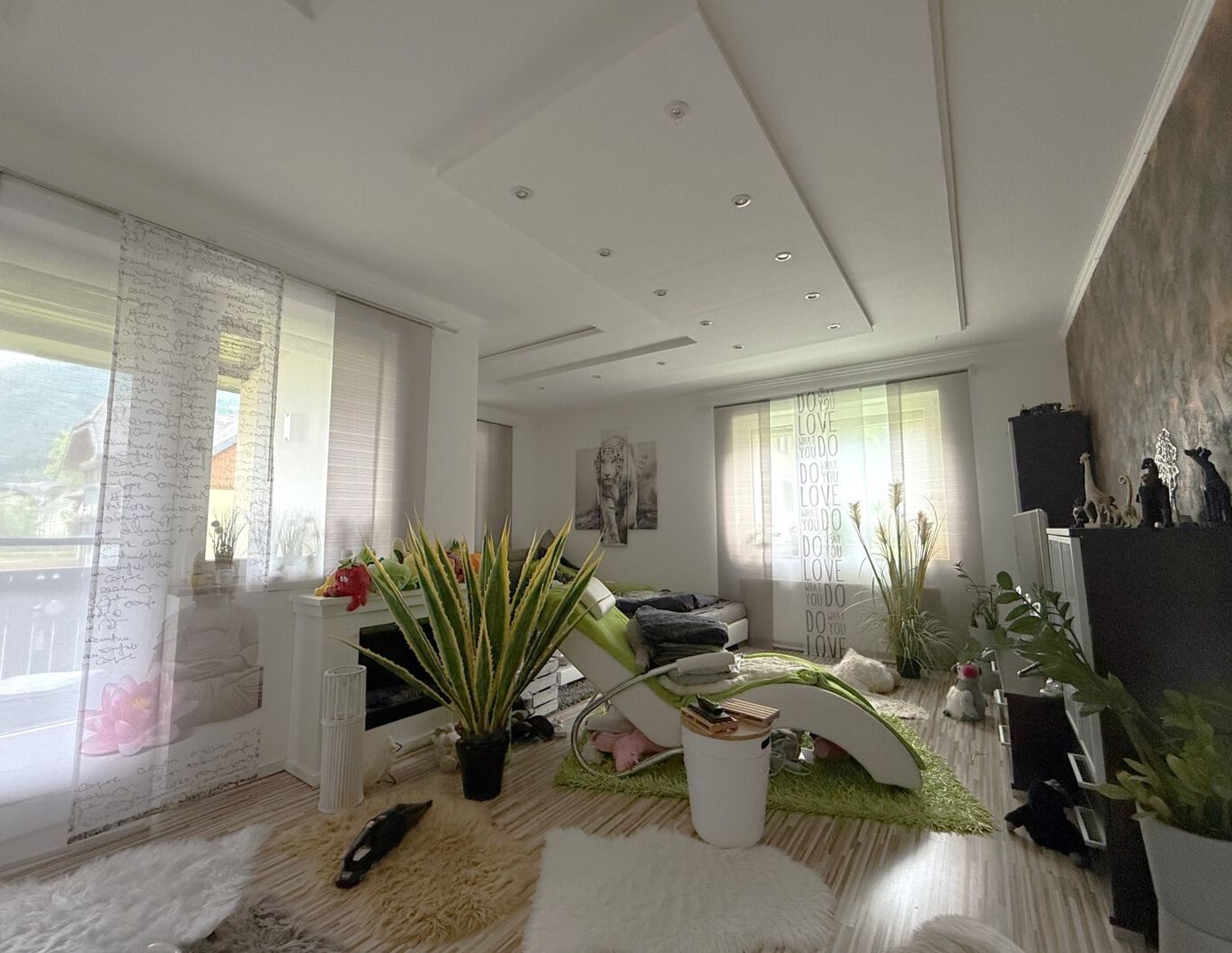 3 Zimmer - Eigentumswohnung mit westseitiger Loggia und Tiefgaragenabstellplatz