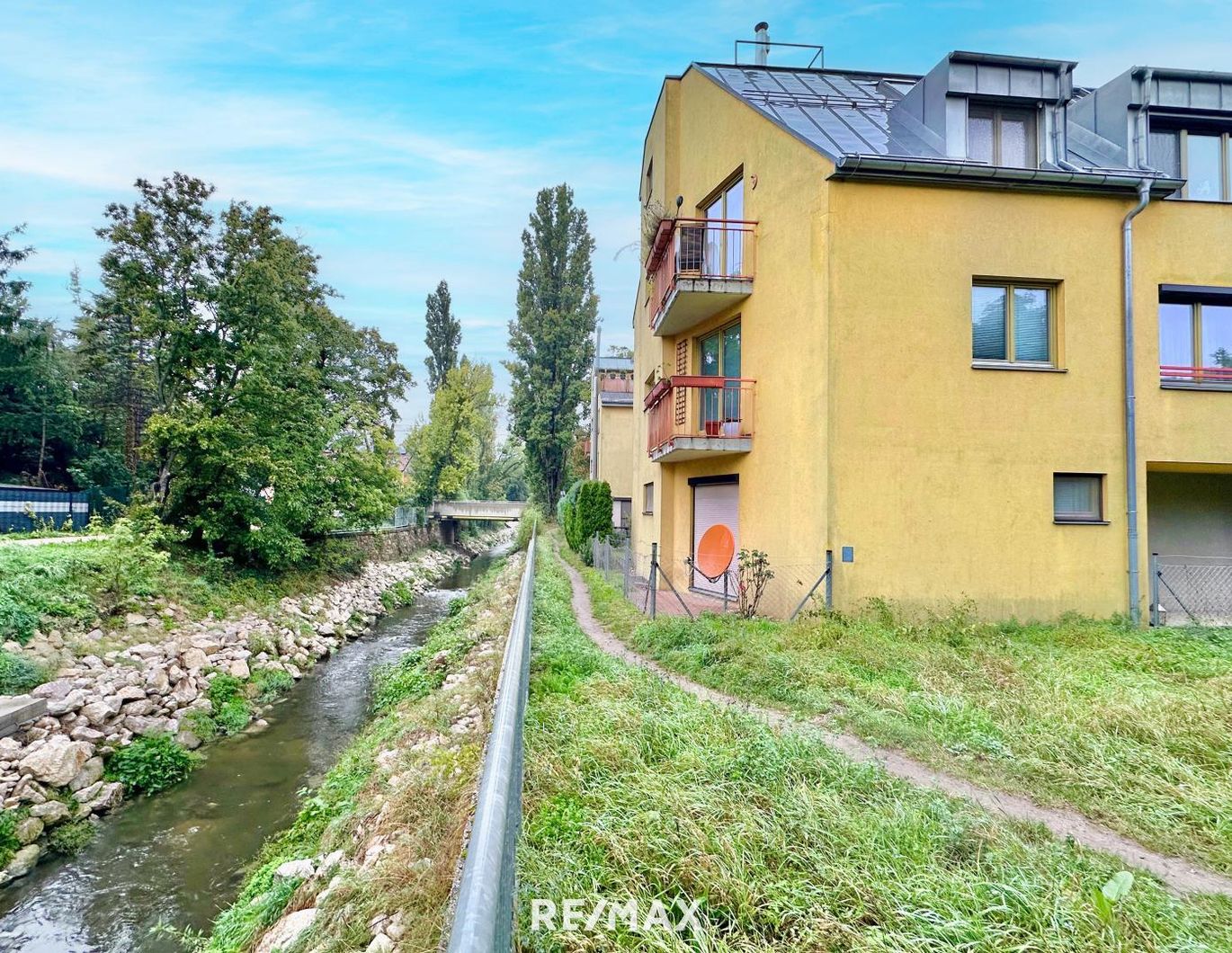 Am Liesingbach: Maisonette mit sonniger Terrasse