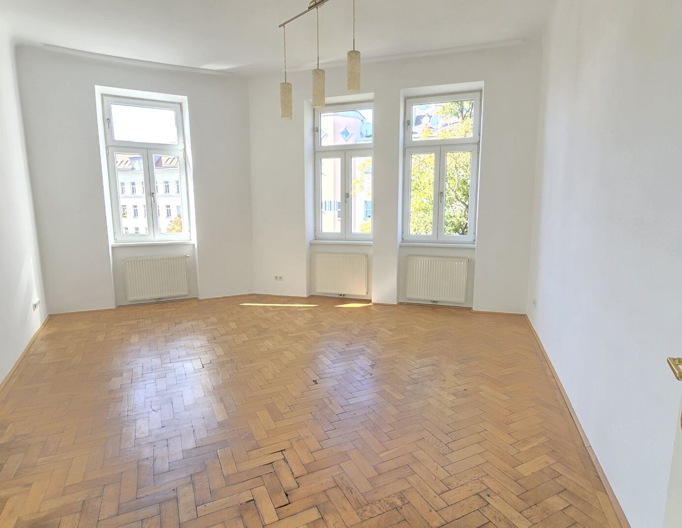 Schöne Wohnung im 3.Stock, 2 Zimmer