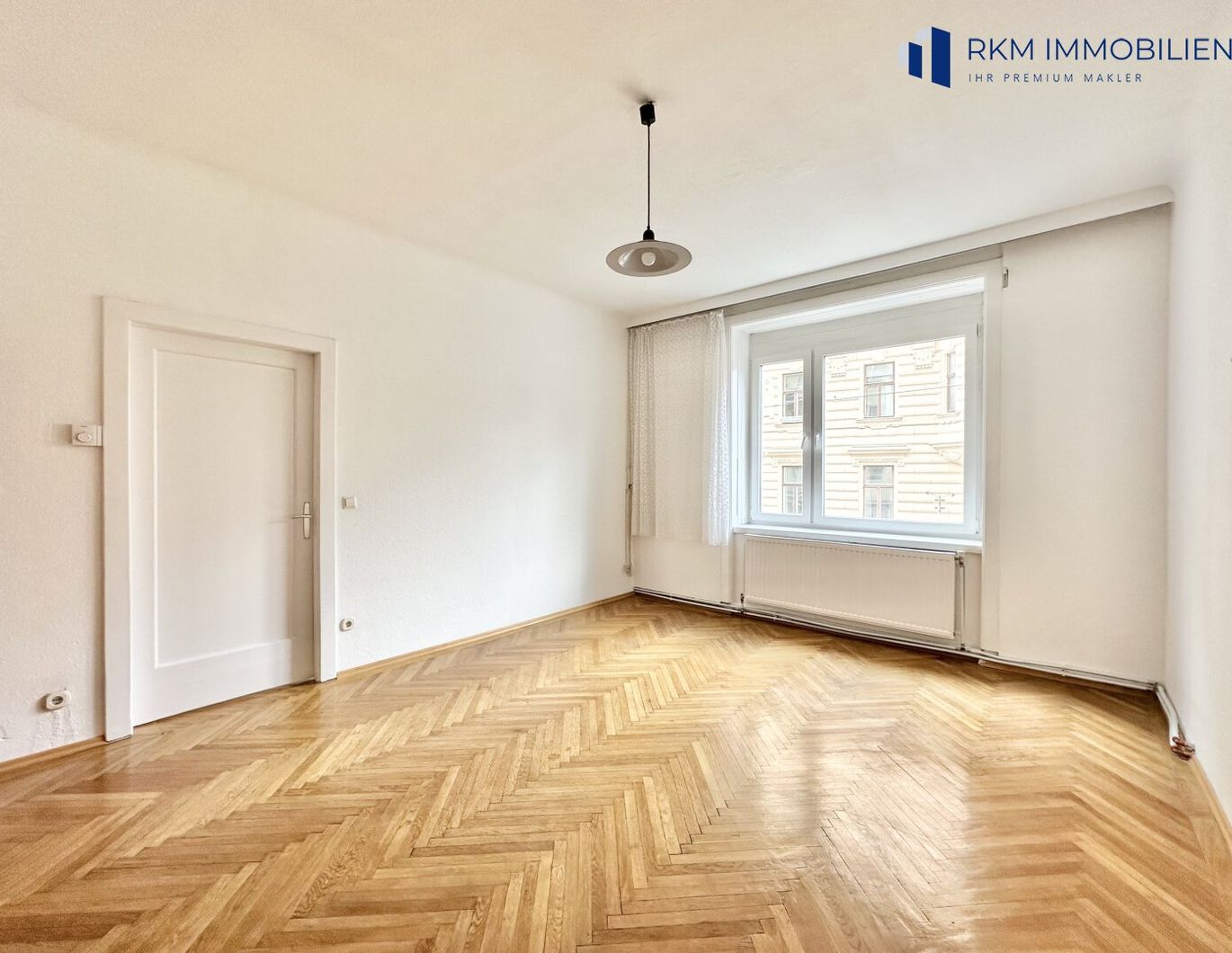 Helle, großzügige Wohnung mit Loggia in zentraler Lage - Neubau / 1070 Wien
