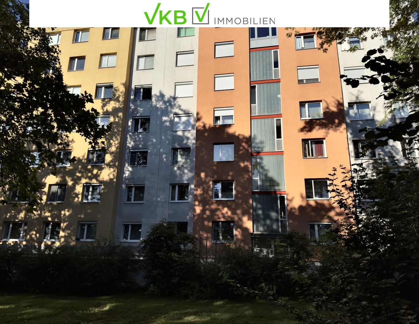 WELS | NEUSTADT: Top-renovierte 2-Zimmer-Wohnung mit Weitblick über die Dächer von Wels!