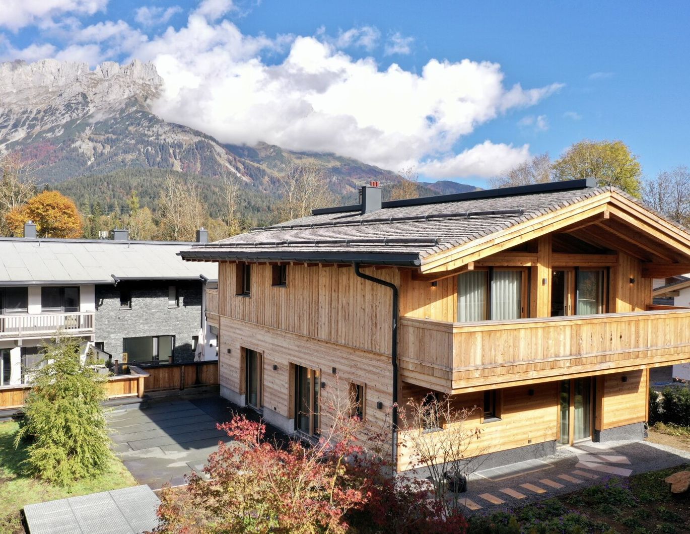 Alpine Eleganz trifft majestätische Aussicht - Exklusives Luxus-Chalet mit Panoramablick