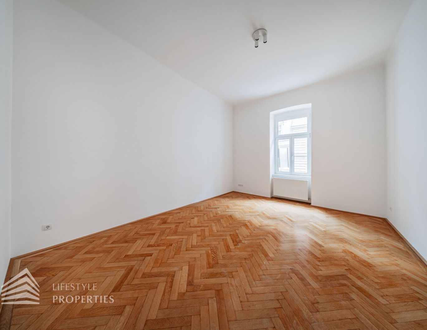 Helle 2-Zimmer Wohnung, Nähe Wiedner Hauptstraße