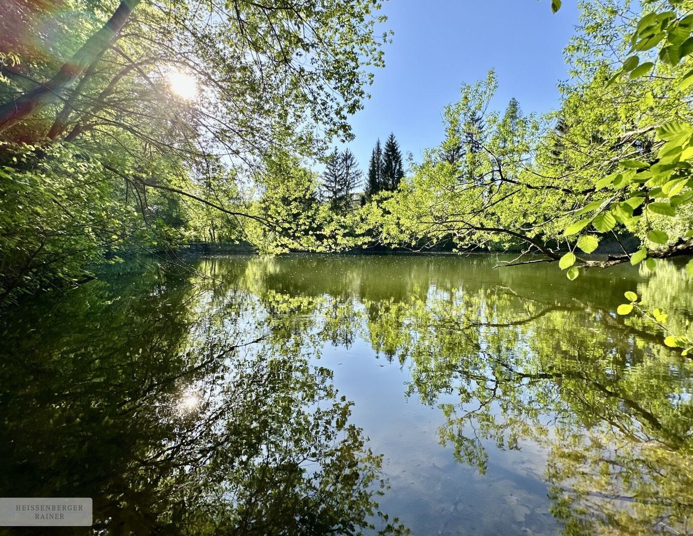 PRIVATE RETREAT NUR 30 MINUTEN VON DER OPER /// MIT EIGENEM PARK, WALD UND BADESEE