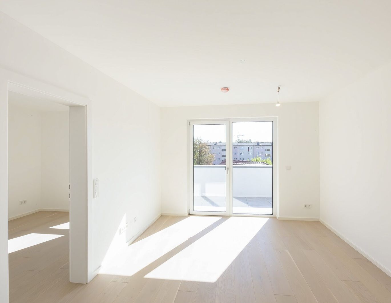 EHK 100 | 2 Zi Balkonwohnung mit südseitiger Ausrichtung zu ruhigem Innenhof