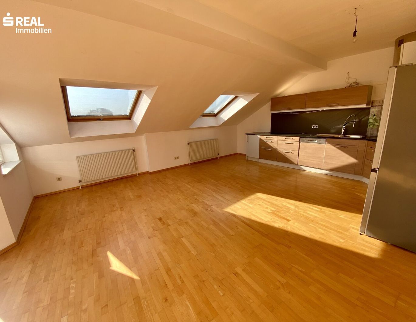 2er WG ca. 93 m² + 6 m² Terrasse