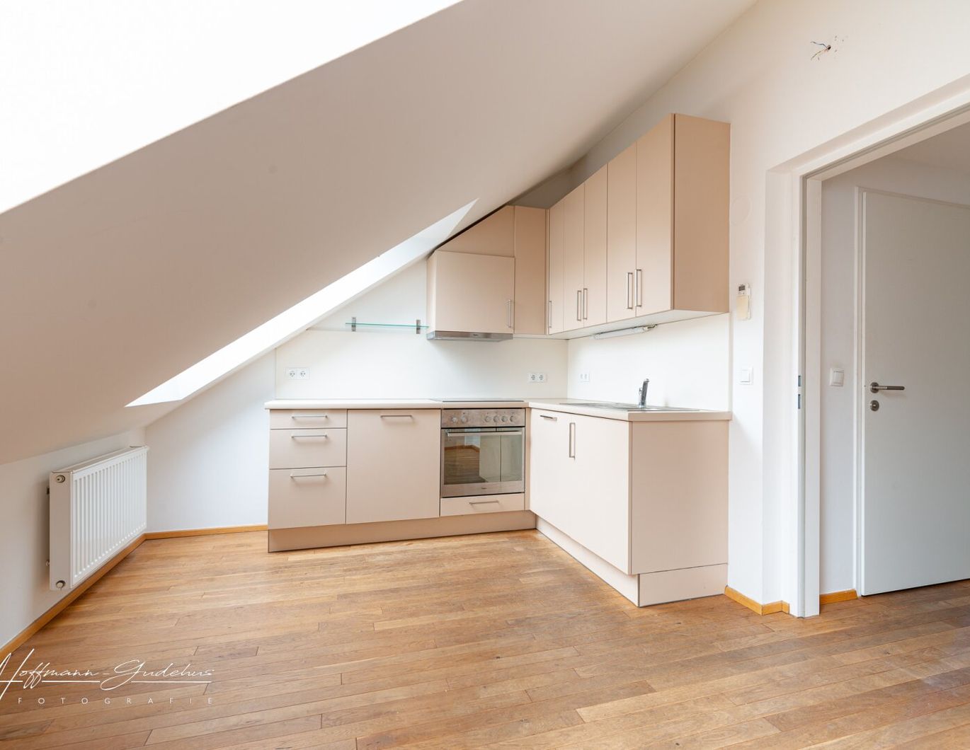 ZUHAUSE ÜBER DEN DÄCHERN | GEMÜTLICHE MAISONETTE FÜR STUDIERENDE