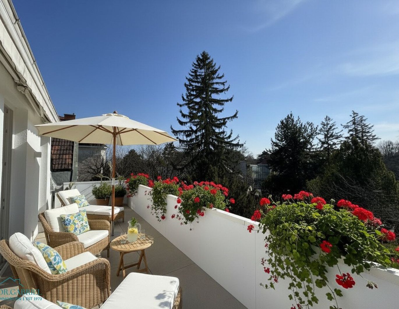 ERSTBEZUG: EXCLUSIVE TERRASSENMIETE IM COTTAGE