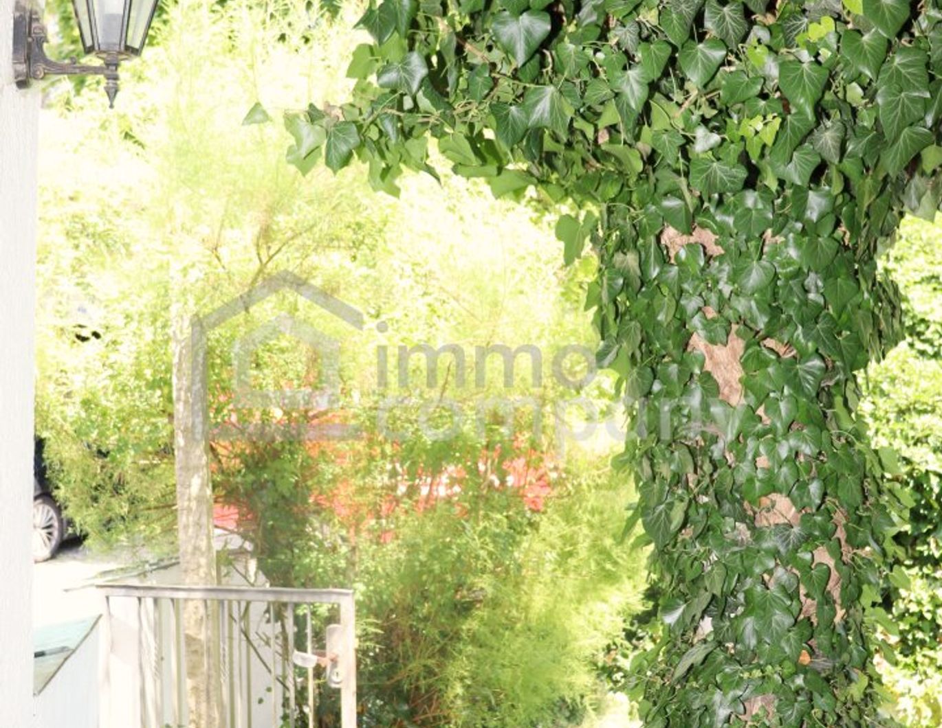 Take it change it or leave it - Einfamilienhaus mit großem Garten in der Alten Burgau !!!