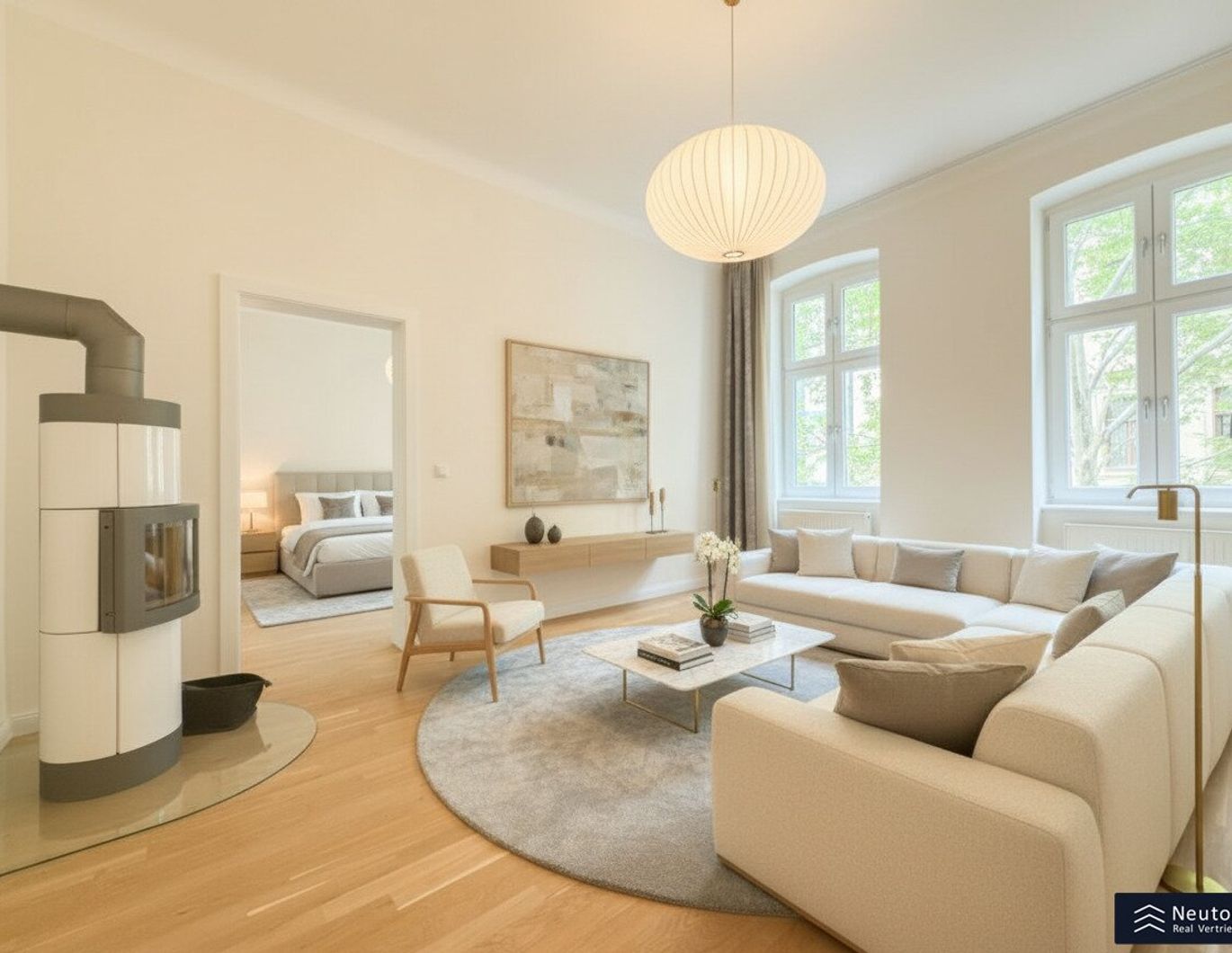 ALTBAUJUWEL - ERSTBEZUG NACH TEILSANIERUNG - LICHTDURCHFLUTET - CHARMANTE DETAILS - NÄHE U3 KARDINAL-NAGL-PLATZ