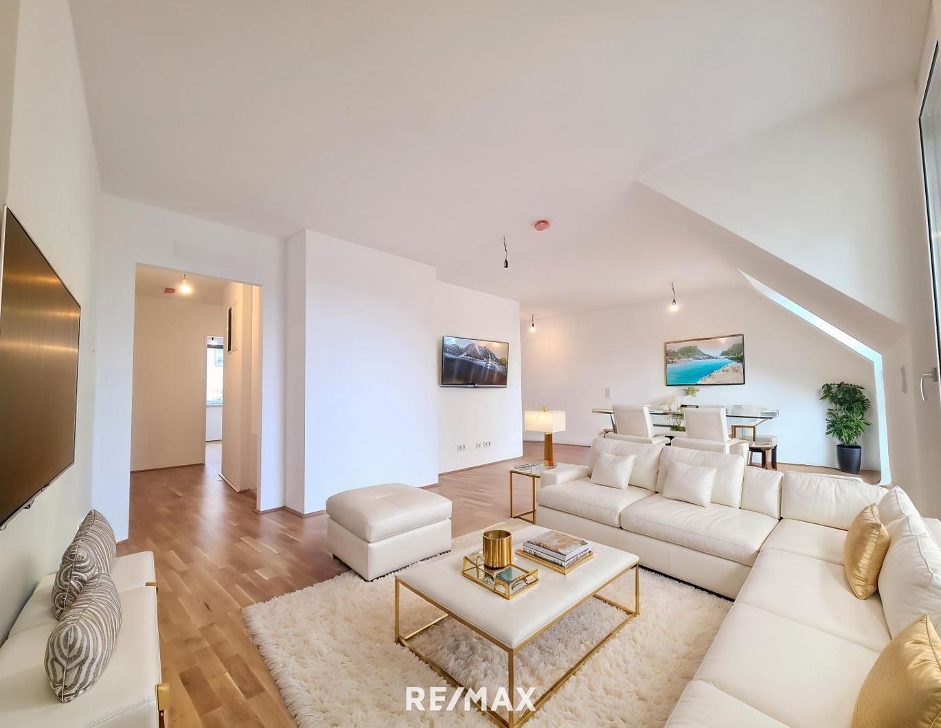 3-Zimmer-Erstbezugs-Wohnung mit Balkon zum Innenhof nahe AKH