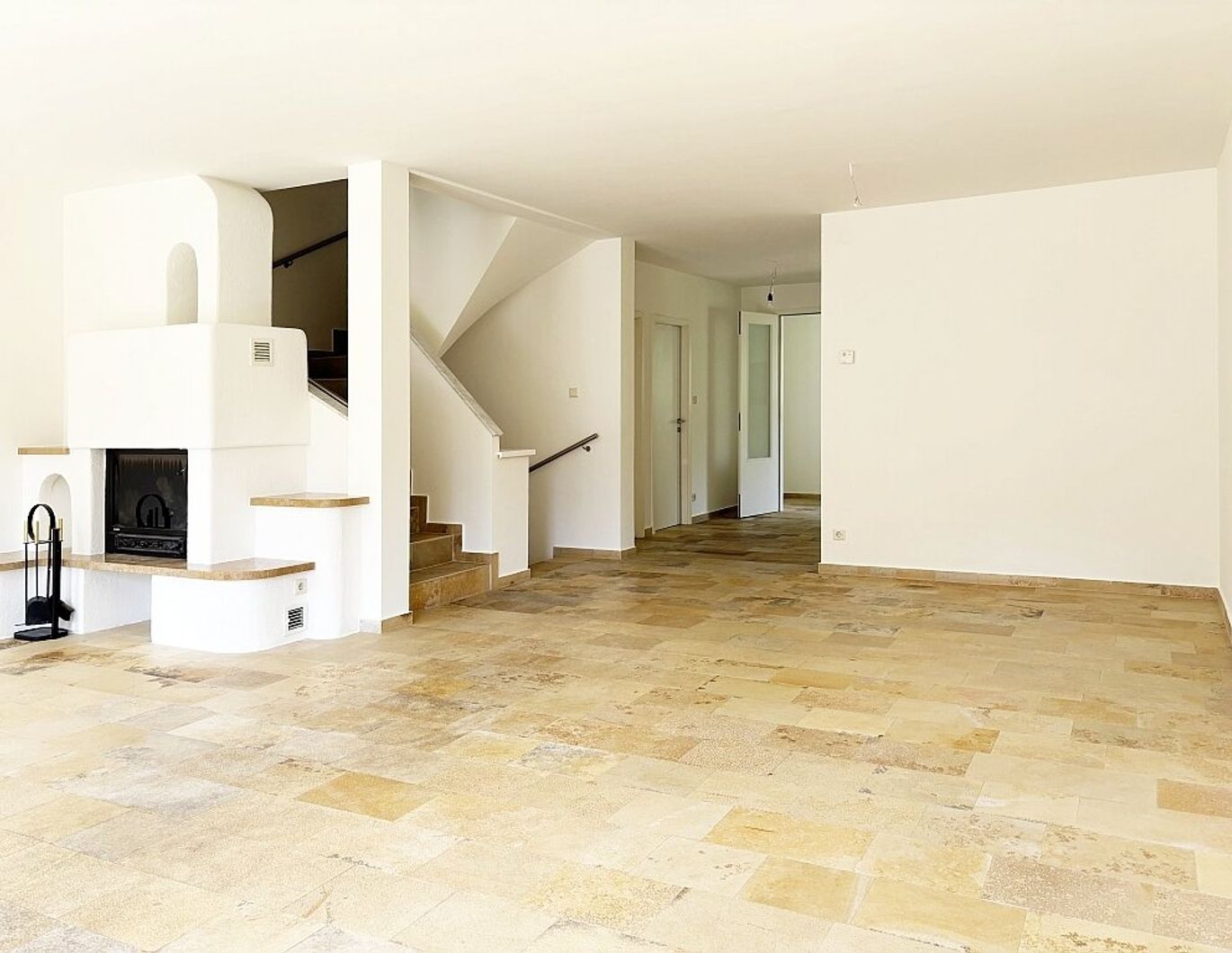 Ruhe-Oase in Mauer! Sonniges Reihenhaus mit 6 Zimmern, Garten und Garage!