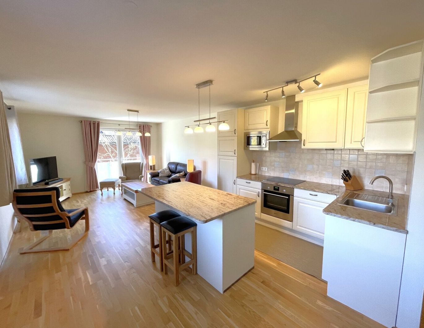 PREISREDUZIERUNG! 5-Zimmer-Wohnung mit 2 Balkonen in Zell am See/Schüttdorf, MIT TOURISTISCHER VERMIETUNG!