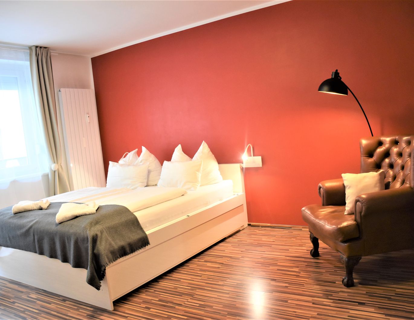 Studio Apartment - 1 to 4 months all in - fully equiped 37m² / AC+ balcony