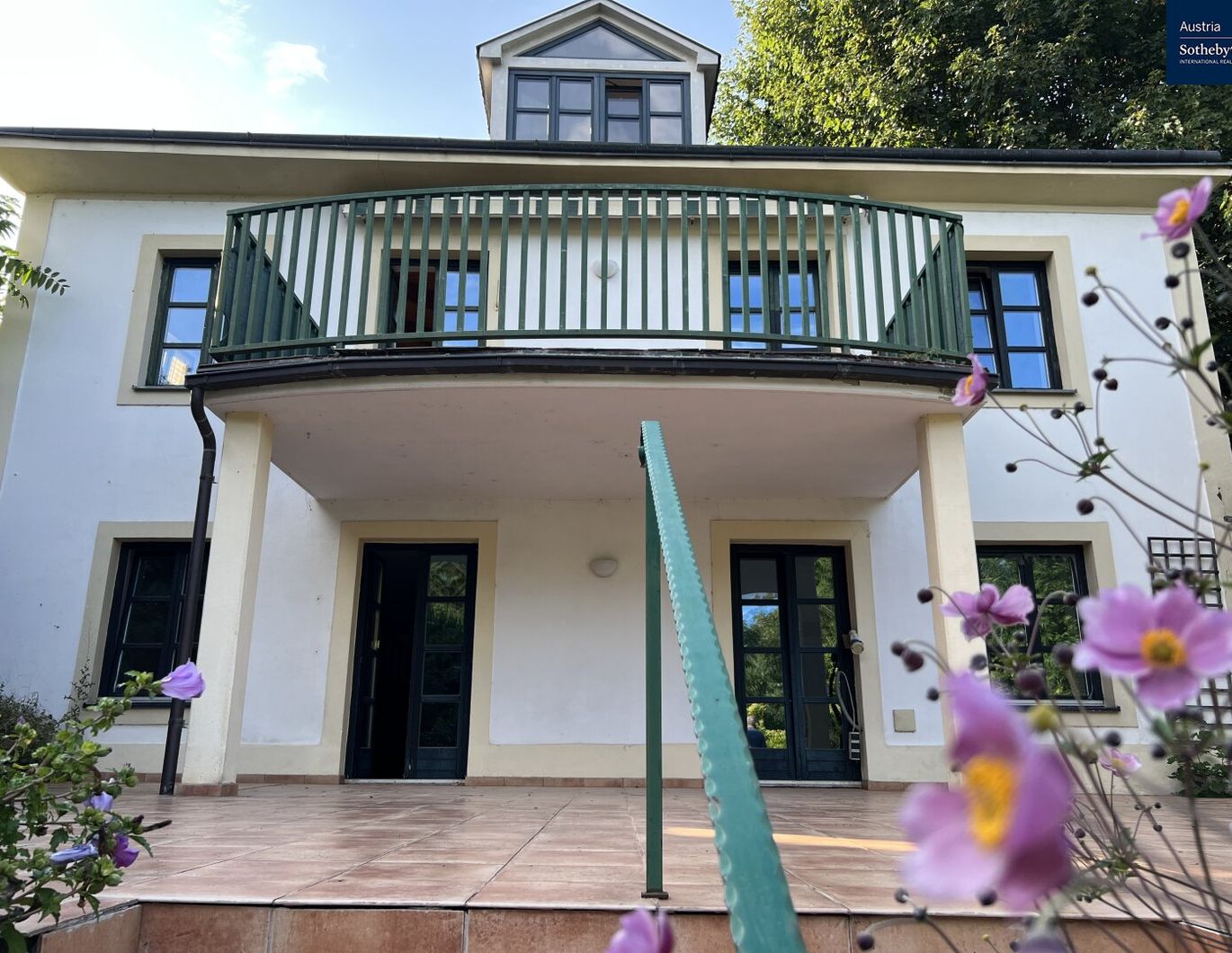 Haus in exklusiver Villengegend in Weidling