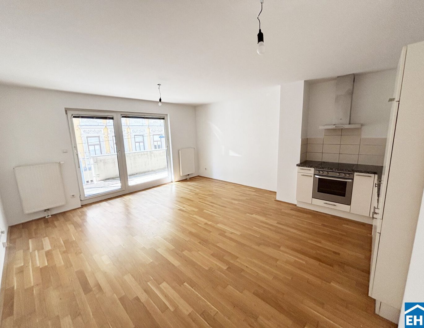 2-Zimmer-Wohntraum mit Loggia am Brunnenmarkt!