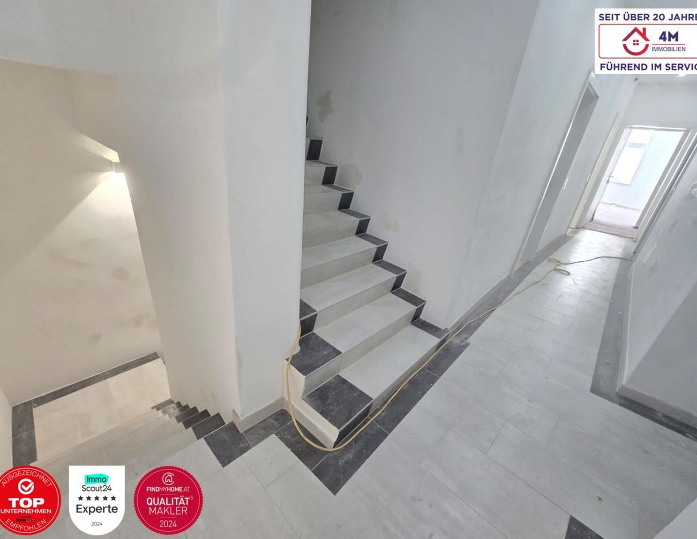 Charmanter Altbau trifft modernen Wohnkomfort: Stilvolle, belagsfertige 2-Zimmer-Wohnung mit 39,44 m² im Erstbezug