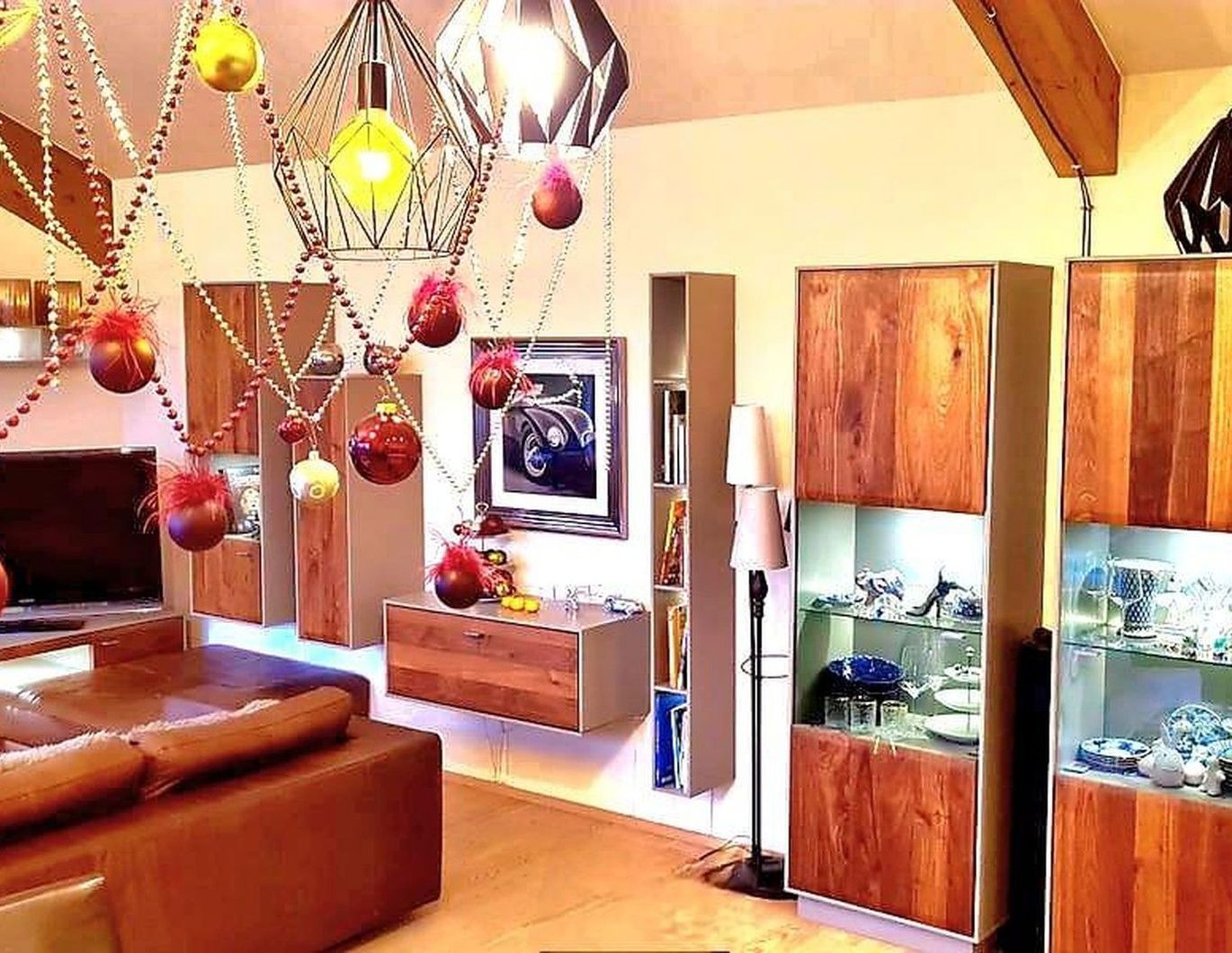 PENTHOUSE der Extraklasse - auf über 300 m² Nutzfläche. PURE FREIHEIT auf 143 m² XXL-Dachterrasse.