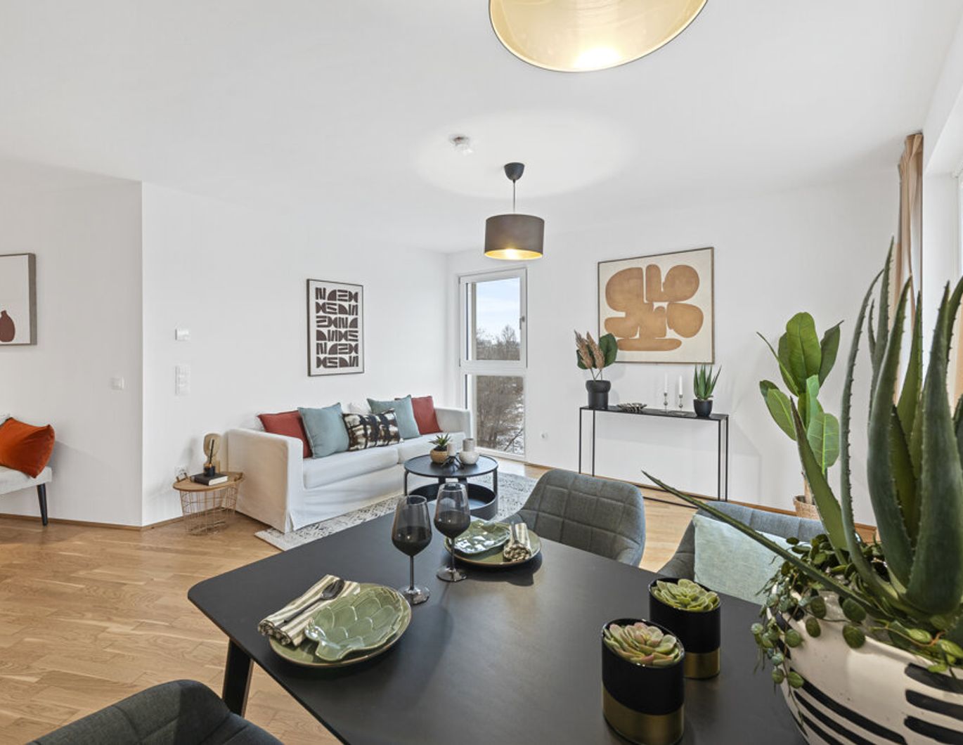 Wohnung mit Balkon in verkehrsberuhigter Lage - Top 01-036