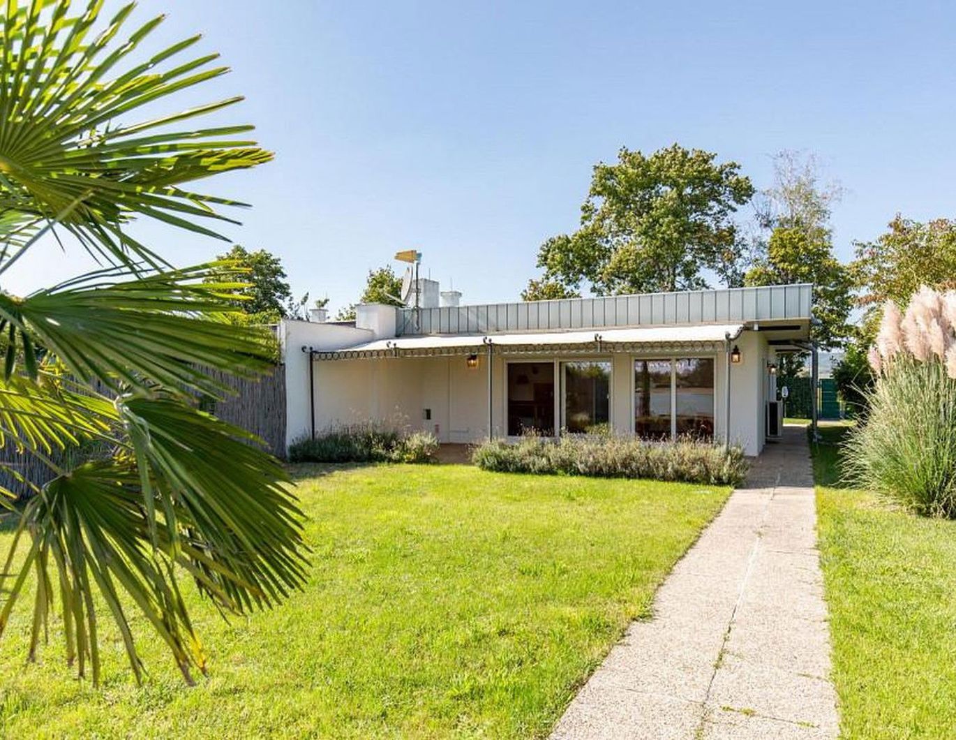 Traumhaus mit exklusivem Seezugang