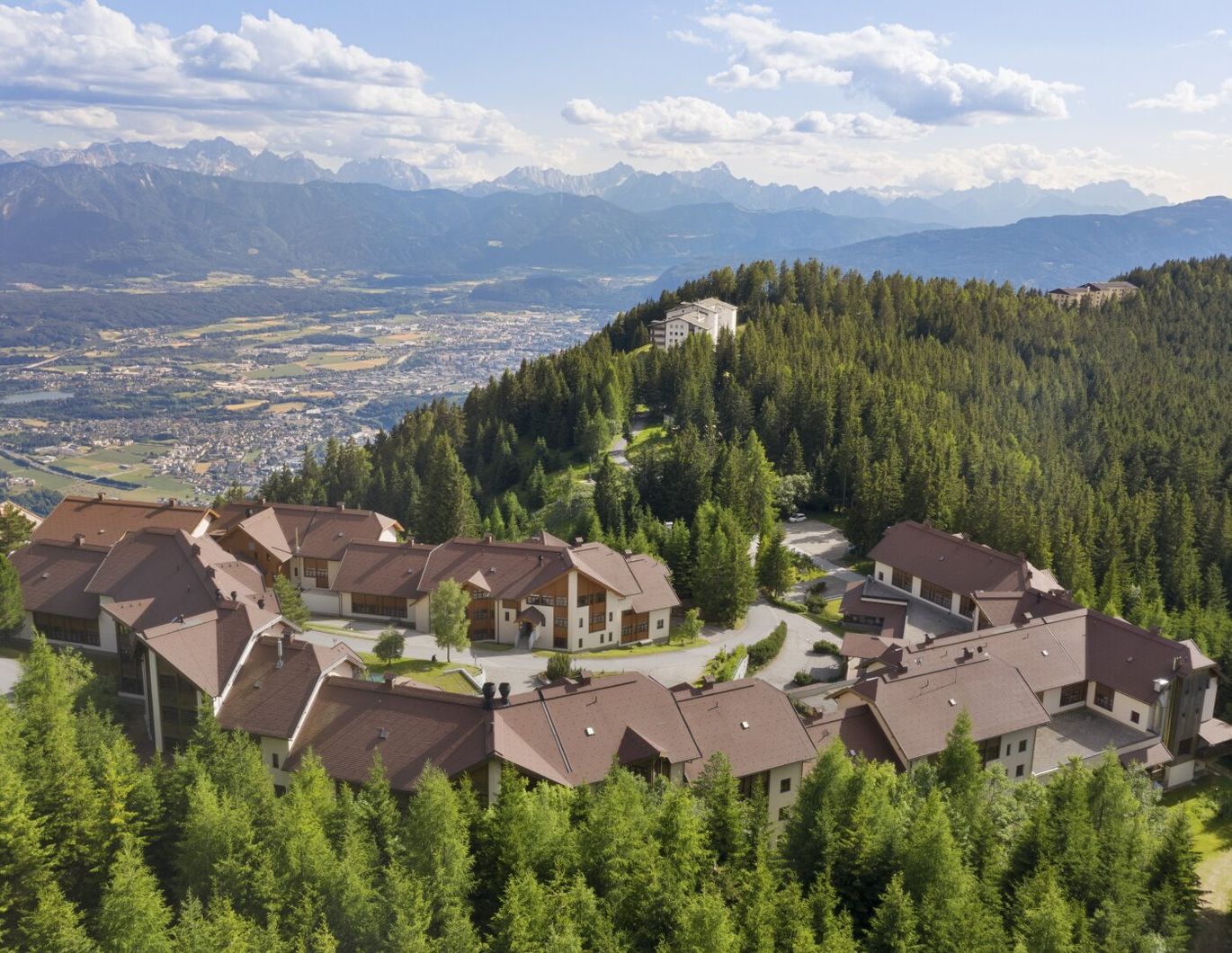 GELEGENHEIT - EIGENTUMSWOHNUNG IM BERGPARADIES GERLITZEN