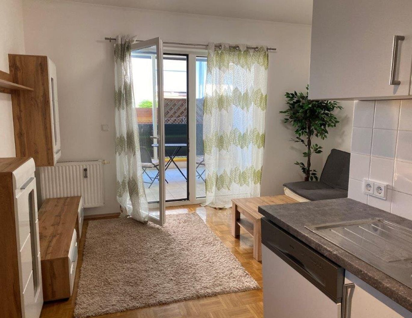 Top-gepflegte 2-Zimmer-Wohnung mit Loggia & Abstellplatz nahe MURPARK