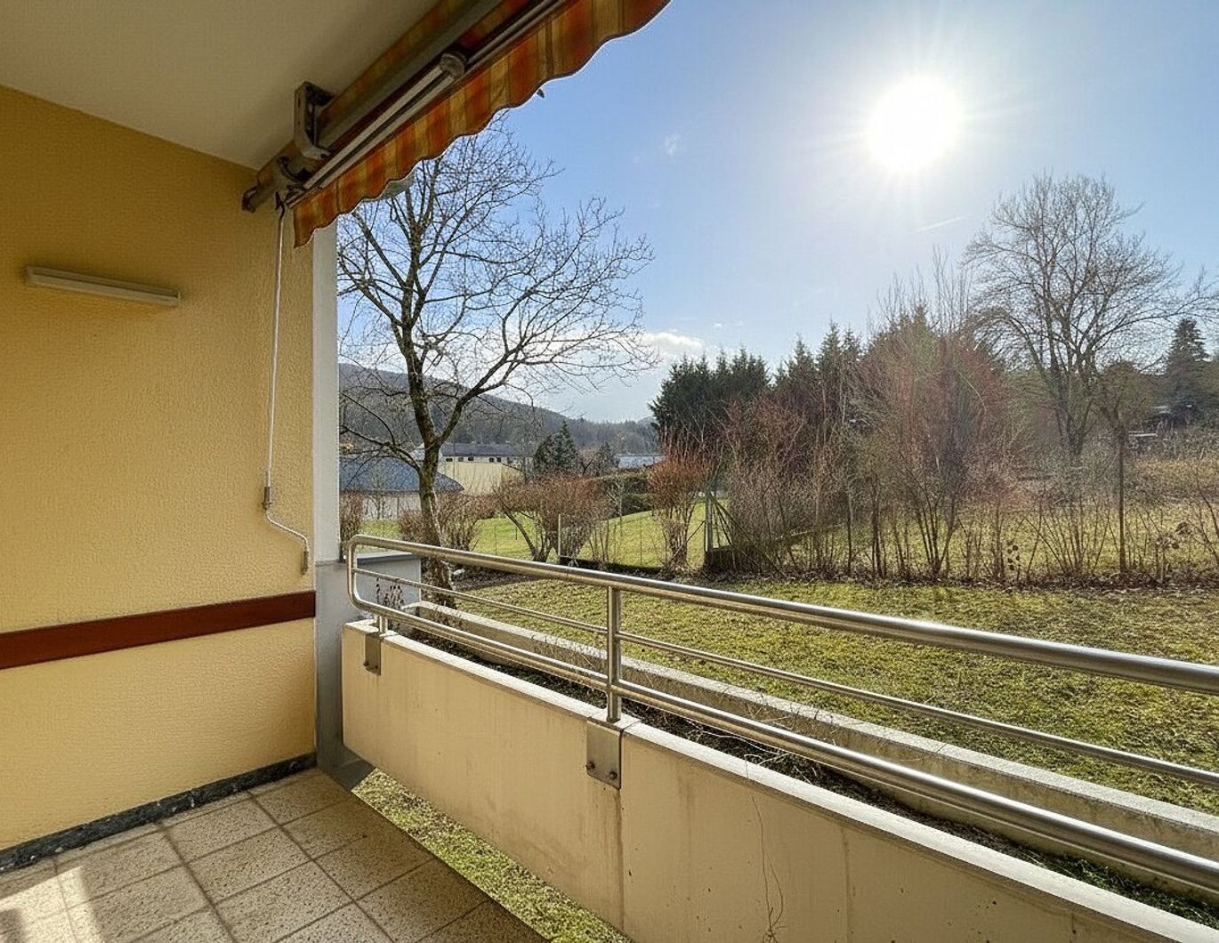 Zentrale Single-Wohnung in ruhiger Westlage mit Loggia, Garage und Top Infrastruktur