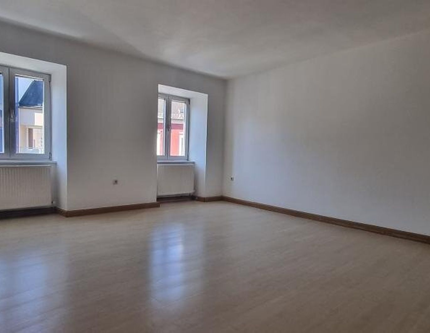 Wohnung zu verkaufen - wohnen im Zentrum !