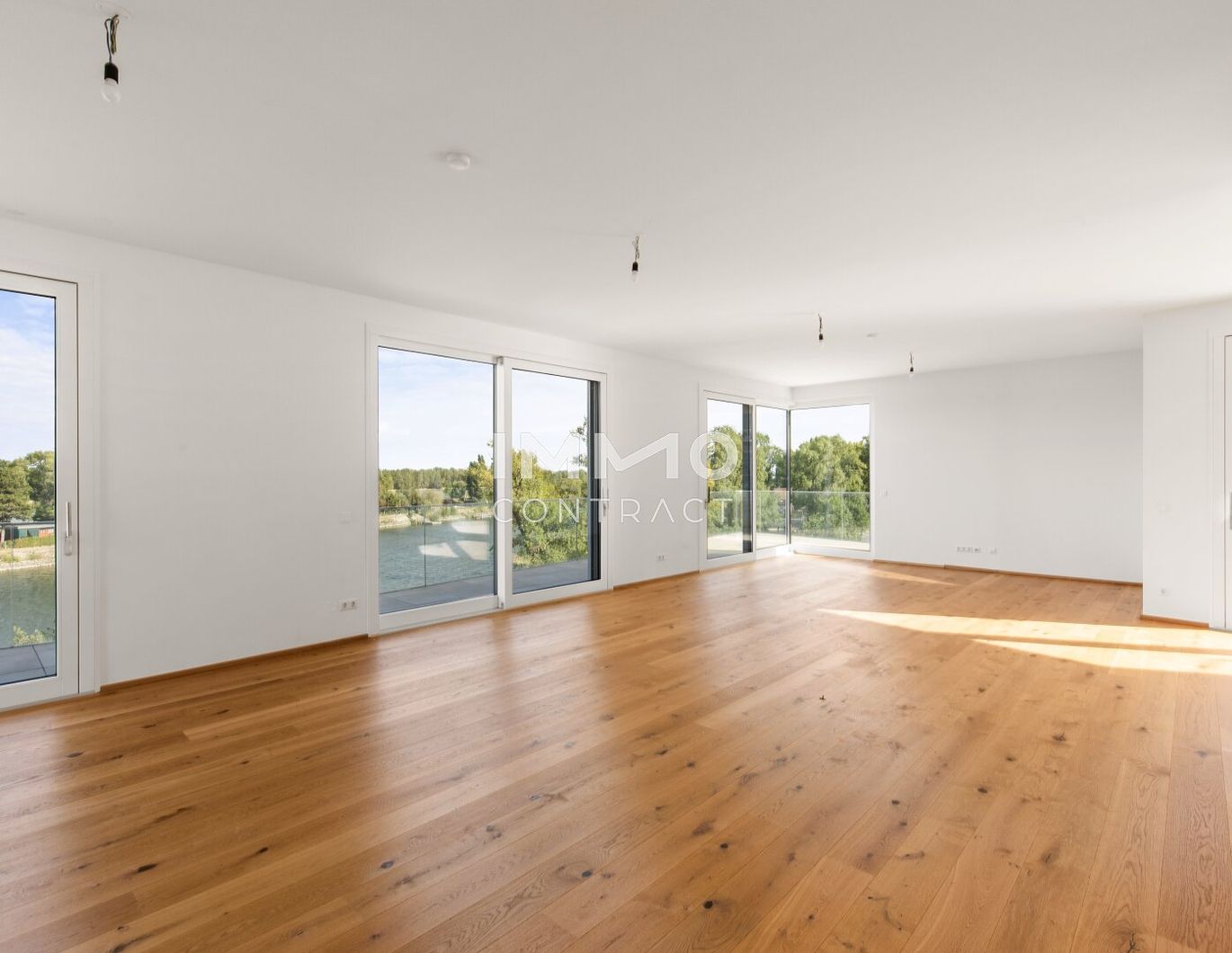 Penthouse der Extraklasse! Luxus pur direkt am Wasser mit 234m² Dachterrasse!