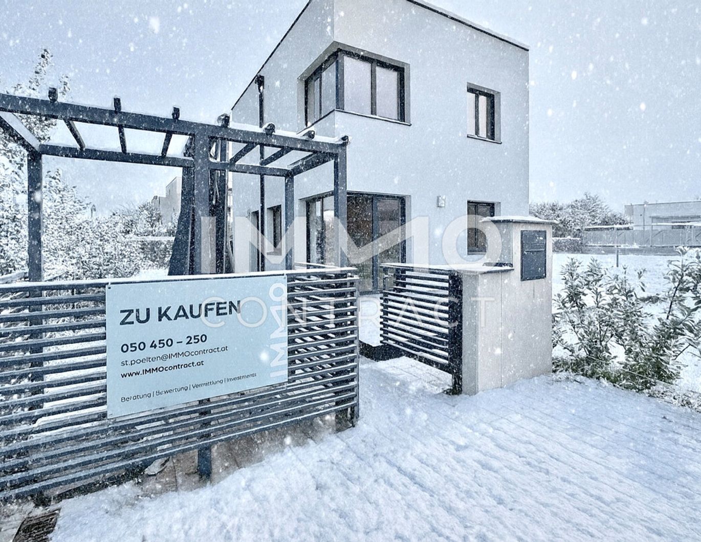 FELSER-SEETRAUM - Ruhiges Wohnen inmitten der Natur - modernes Haus mit Garten und Badezugang