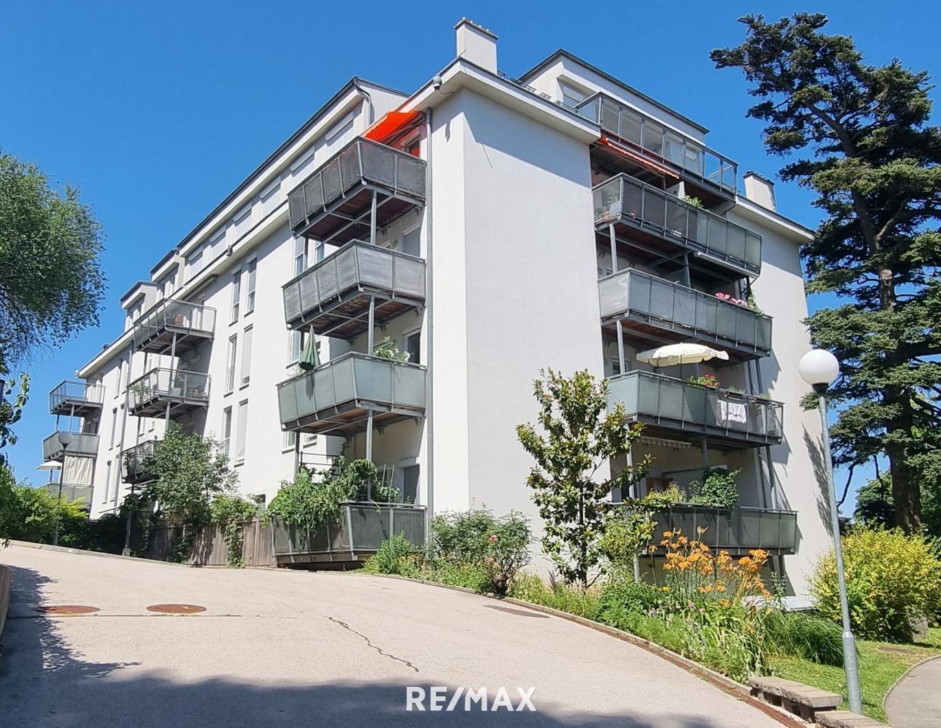 Lichtdurchflutete 4-Zimmer-Eigentumswohnung-Traumlage an der Goldenen Stiege