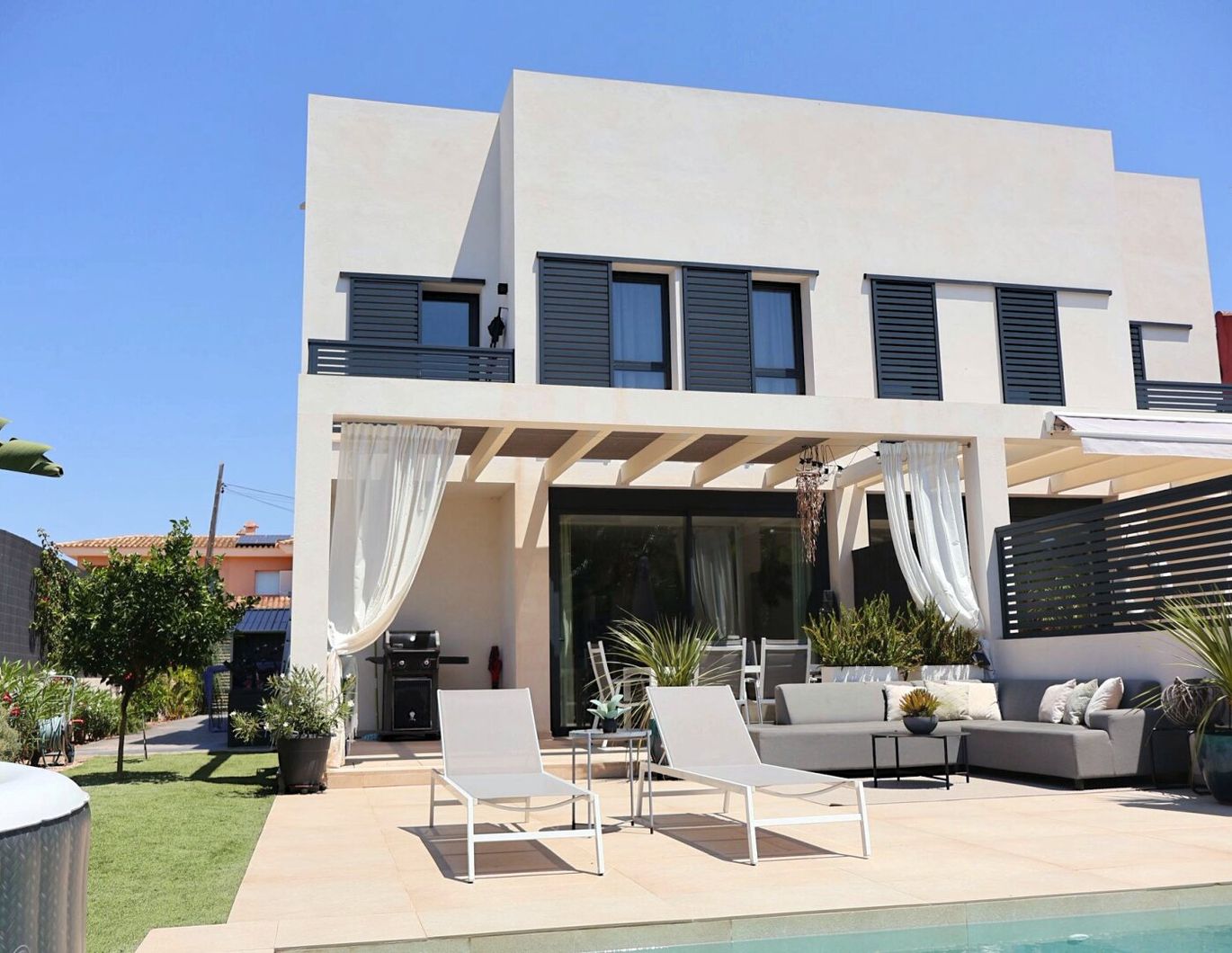 Doppelhaushälfte mit Privatpool in der Wohnanlage Las Palmeras, Llucmajor