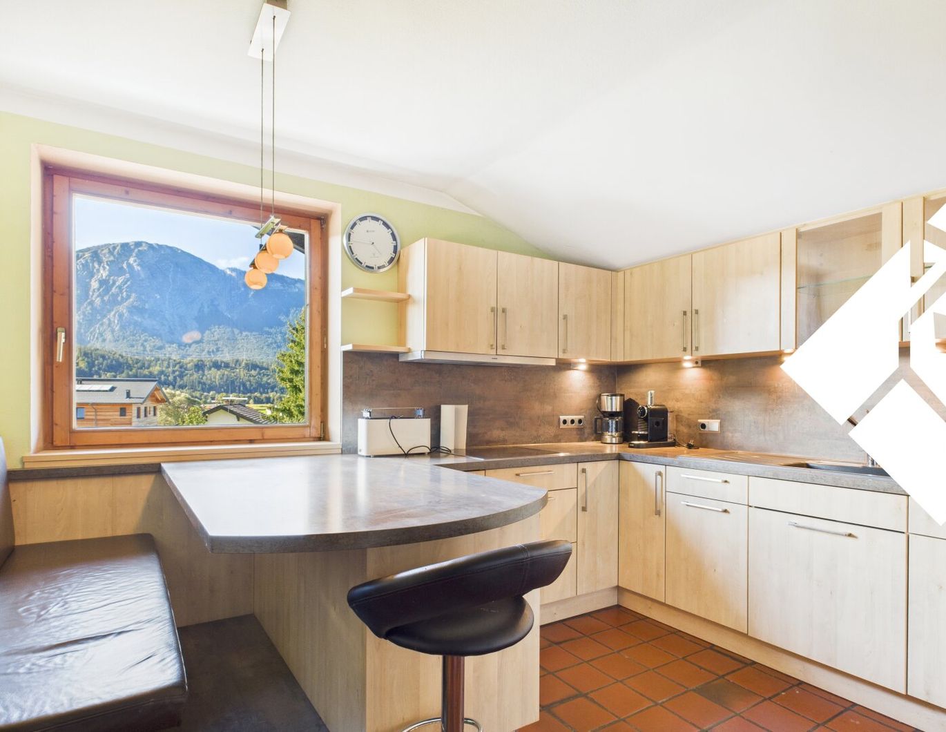Großzügige 4-Zimmer-Wohnung mit viel Potenzial in idyllischer Ruhelage zu kaufen!